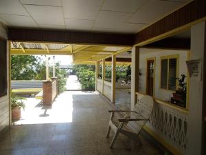 Balkon atau teras di Coral View Beach Resort