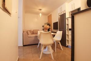 Φωτογραφία από το άλμπουμ του Josden Maianga T2 στη Λουάντα