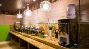 Příslušenství pro přípravu čaje a kávy v ubytování GreenTree Alliance Nantong Chongchuan Fangtian Market Branch