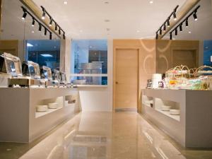 Φαγητό σε αυτό το ξενοδοχείο ή κάπου εκεί κοντά