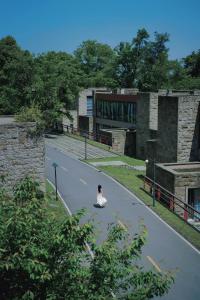 Gallery image of Dujiangyan Xinhua Haiyi Yulei Mountain Residence Hotel in Dujiangyan