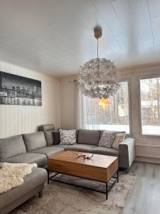 Afbeelding uit fotogalerij van Cozy 4 bedroom house with sauna in Rovaniemi