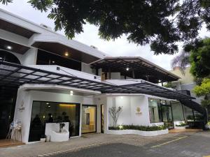 Budova, kde se hotel nachází