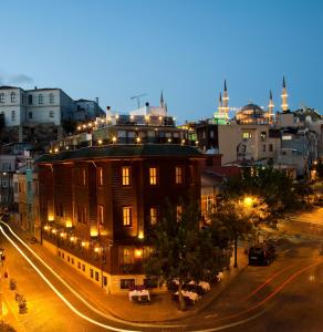 Nespecifikovaný výhled na destinaci Istanbul nebo výhled na město při pohledu z hotelu