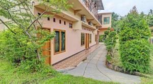 Zahrada ubytování OYO 90945 Arizon Kost