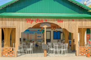 Restaurace v ubytování Khách Sạn Thành Trung Vàn Chảy