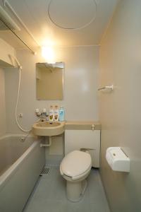 Gallery image of Tobi Hostel and Apartments in Shima +19 photos