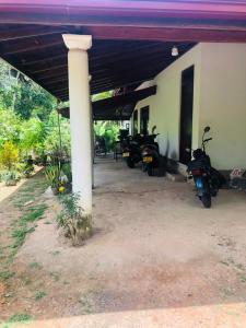 Φωτογραφία από το άλμπουμ του Villa Cinnamora σε Nikawatawana