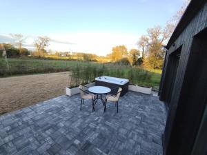 Fotografie z fotogalerie ubytování Loft chic avec Jacuzzi v destinaci Plumergat + 4 fotografie