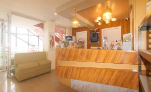 Hosté ubytování RedDoorz @ Benelio Suites Pavia Iloilo