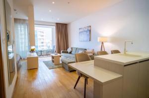 Afbeelding uit fotogalerij van Budva Wow 503 in Budva