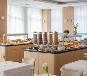 Jídlo v aparthotelu nebo okolí