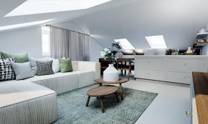 salon z kanapą i stołem w obiekcie Villa Acquarossa w mieście Acquarossa