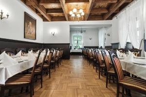 Зображення з фотогалереї помешкання Dwór Rychwałd у місті Rychwałd