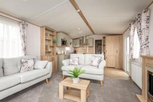 Posezení v ubytování Lodge No 19 - St Andrews Lodge Park