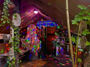 Φωτογραφία από το άλμπουμ του Skyp Lake jungle σε Σιγκιρίγια