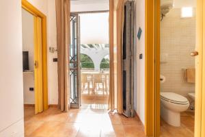 Ένα μπάνιο στο Villa degli Archi +42 φωτογραφίες