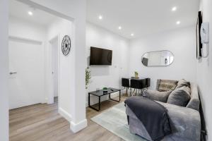 Fotografie z fotogalerie ubytování West Hendon Apartment Near Station With Parking 03 v destinaci The Hyde