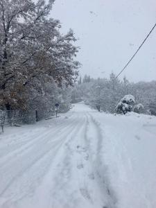 Το Angie Kipos by Thanasis Papaioannou τον χειμώνα
