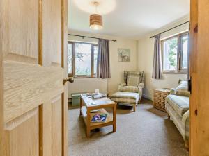 Postel nebo postele na pokoji v ubytování 1 bed in Builth Wells BN201