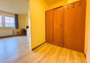 Galeriebild der Unterkunft 33 - 16 Hotelkamer voor twee personen in Bunkenburg