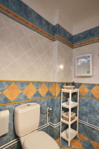 Koupelna v ubytování Cozy tricolor 2 bdr apt with gym & parking