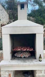 Εγκαταστάσεις μπάρμπεκιου για όλους τους επισκέπτες της βίλας