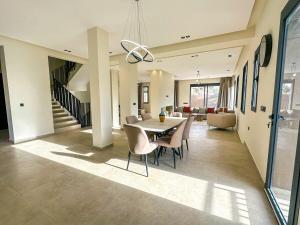 Posezení v ubytování Villa CAN 2025 & Chill Marrakech