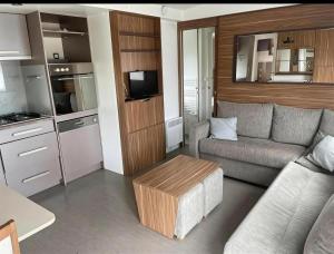 Fotografie z fotogalerie ubytování Bungalow 6-8 personnes de 40m2 v destinaci Lattes