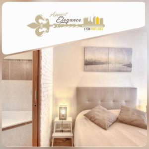 a sign for a bedroom with a bed and a tub at L'Appart Elegance Part Dieu in Lyon