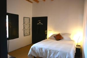 Ένα ή περισσότερα κρεβάτια σε δωμάτιο στο Atlas Ecosite - La lagon bleu +42 φωτογραφίες