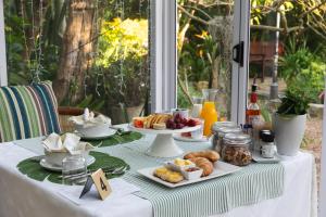 Φαγητό σε αυτός ο ξενώνας ή κάπου εκεί κοντά