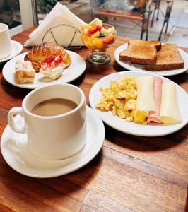 Φαγητό σε αυτό το ξενοδοχείο ή κάπου εκεί κοντά