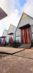 صورة لـ E2 GUEST HOUSE في كاريمونجاوا