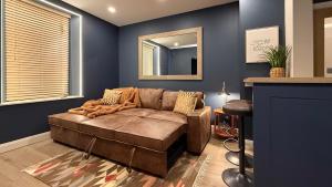 Χώρος καθιστικού στο URBAN OAKS stylish city centre living