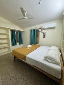 Postel nebo postele na pokoji v ubytování Mount Paradise guest house + 13 fotografií