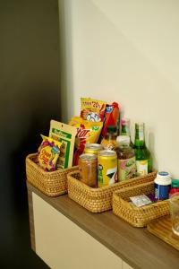 Jídlo v apartmánu nebo okolí + 6 fotografií