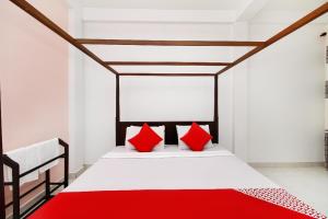 瓦都瓦Royal Oshin Hotel的相册照片