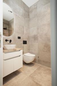 Gallery image of Oasis House 