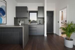 Gallery image of Oasis House 