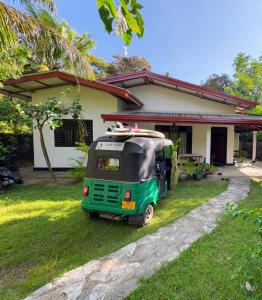 Το κτήριο όπου στεγάζεται  ο ξενώνας