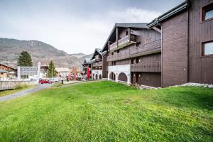 En generel udsigt til bjerge eller udsigt til bjerge taget fra lejligheden