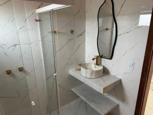 Ένα μπάνιο στο Casa completa para relaxar com a família