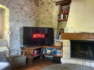 Φωτογραφία από το άλμπουμ του MOUNTAIN NEST - your fairytale escape σε Άνω Πολύδροσος +26 φωτογραφίες