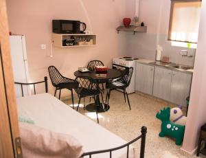 Η κουζίνα ή μικρή κουζίνα στο Lilia Apartments