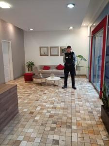 Φωτογραφία από το άλμπουμ του Departamento cómodo y céntrico σε Κίτo