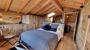 Η κουζίνα ή μικρή κουζίνα στο Chalet 1ère Étoile une vue à couper le souffle