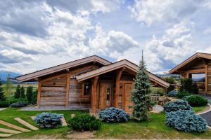 Το κτήριο όπου στεγάζεται  το σαλέ