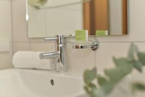 Koupelna v ubytování Hapimag Ferienwohnungen Unterkirnach + 71 fotografií