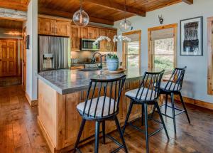 Η κουζίνα ή μικρή κουζίνα στο Owls Nest